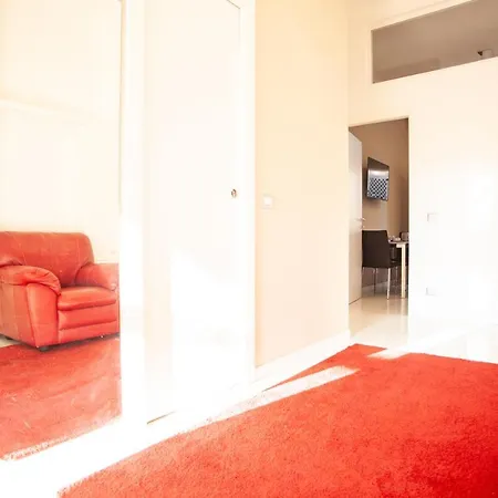 Apartment Citta' Studi - British School Area- Wifi-3pax Milan