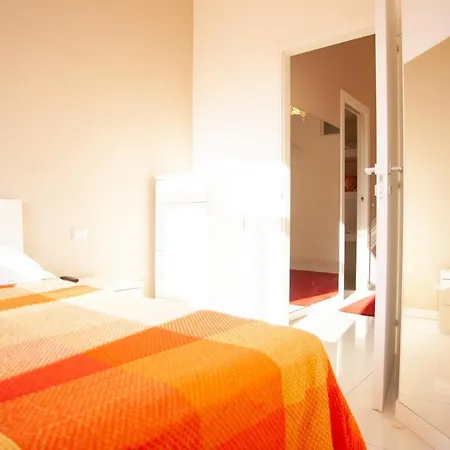 Apartment Citta' Studi - British School Area- Wifi-3pax Milan